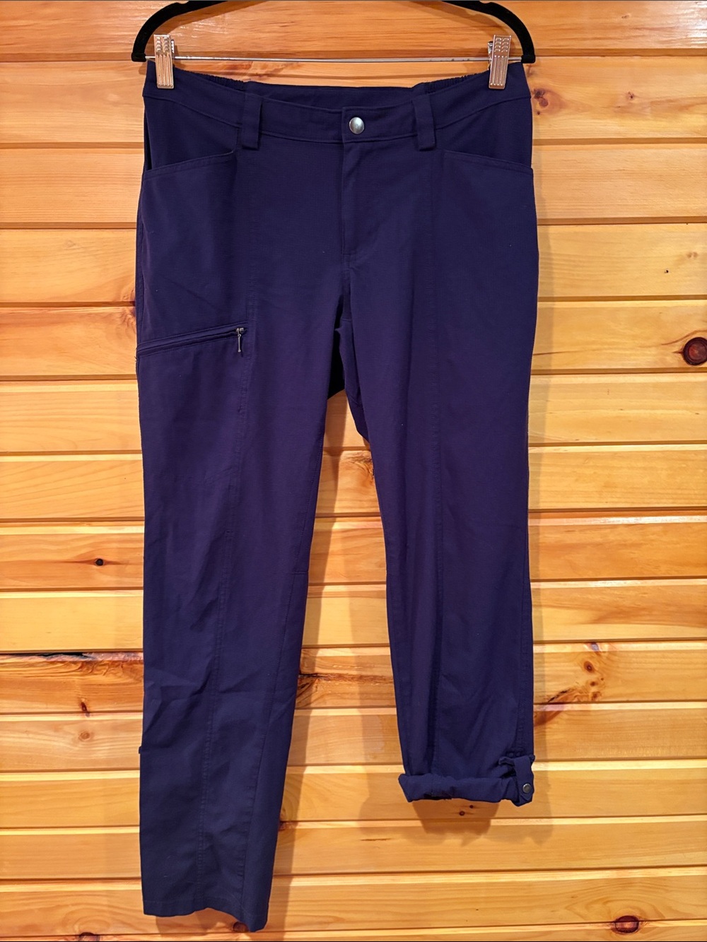 Duluth Trading Co Navy Women's Stretch Capris
